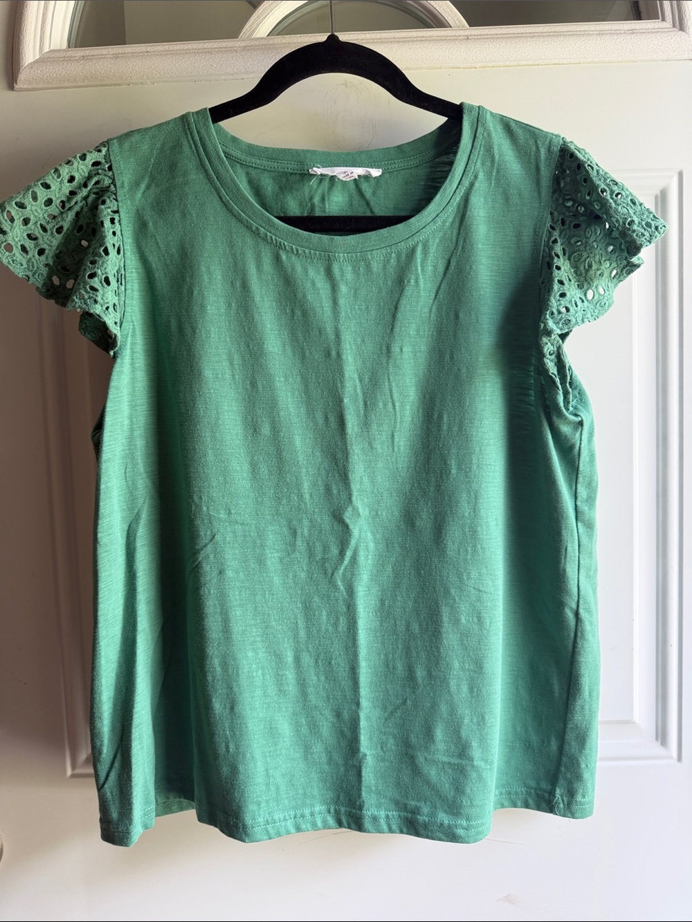 Jane + Delancey Green Eyelet Cap-Sleeve Cotton Top, medium.